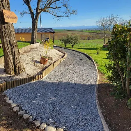 Domaine De Buffevent 4*